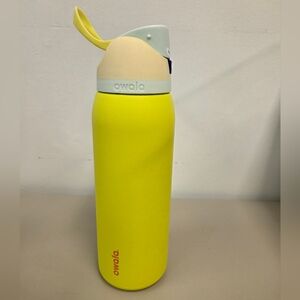 Owala NEON Yellow Water Bottle - NEW